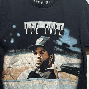 Ice Cube In Convertible Rap Hip-Hop Graphic Shirt Sz M